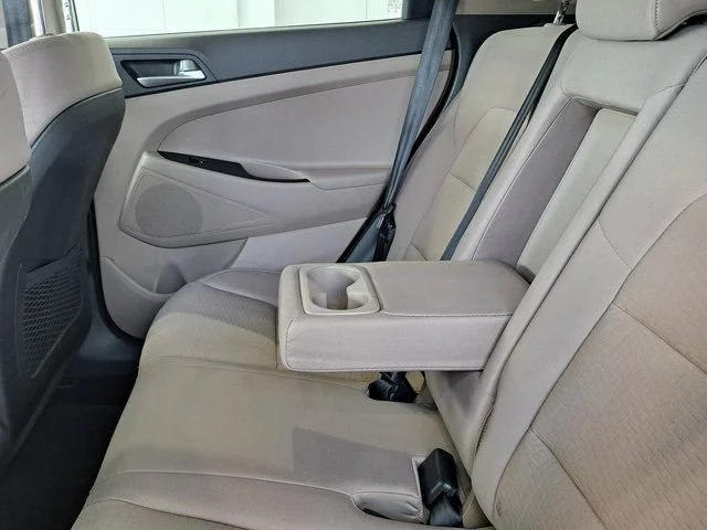 Used 2019 White Hyundai Value image 28