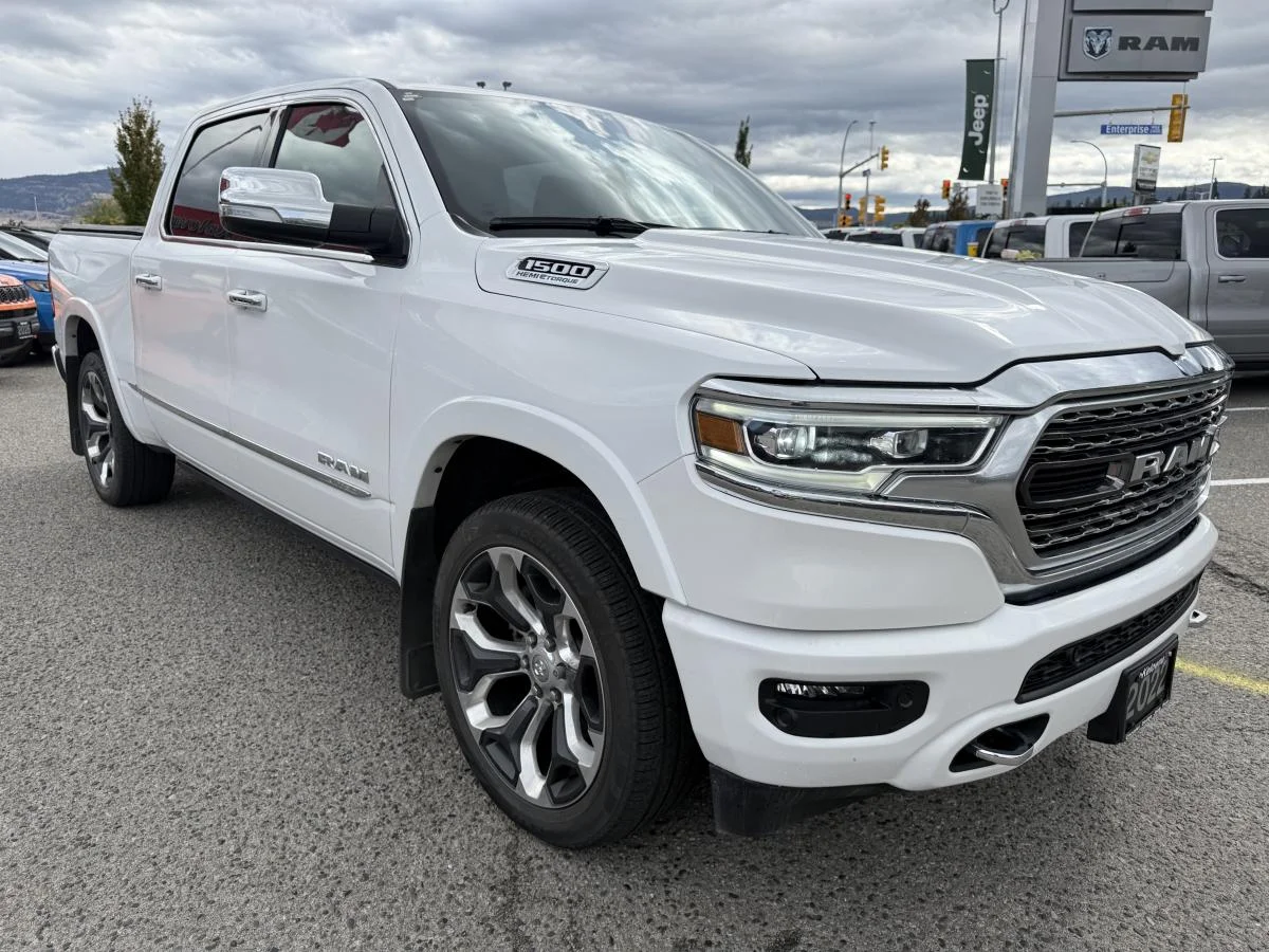 Used 2022 White RAM Limited image 9
