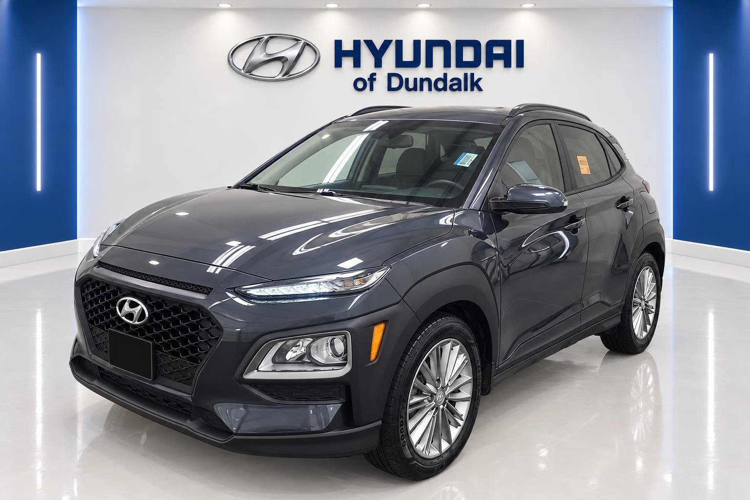 Used 2021 Gray Hyundai SEL image 1