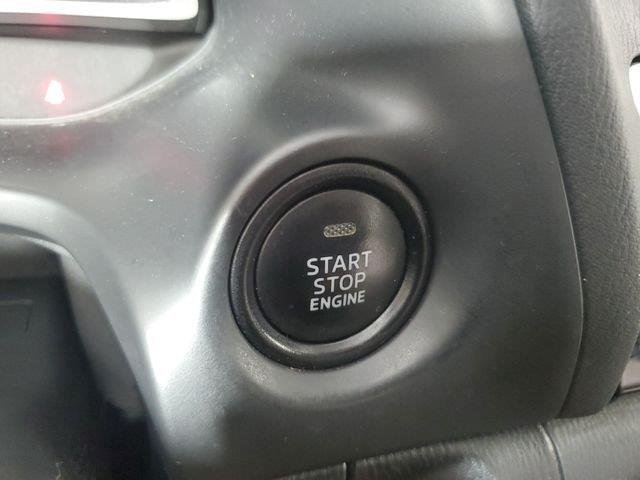Used 2016 Blue Reflex Mica Mazda i Sport image 32