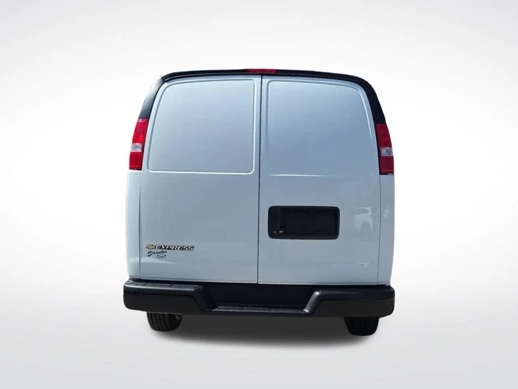 2026 Chevrolet Express Cargo Work Van - Photo 7