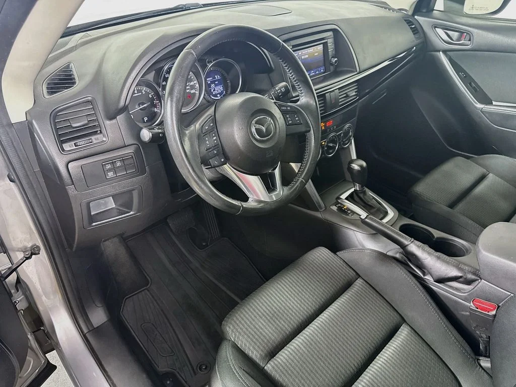 Used 2015 Liquid Silver Mazda Touring image 9