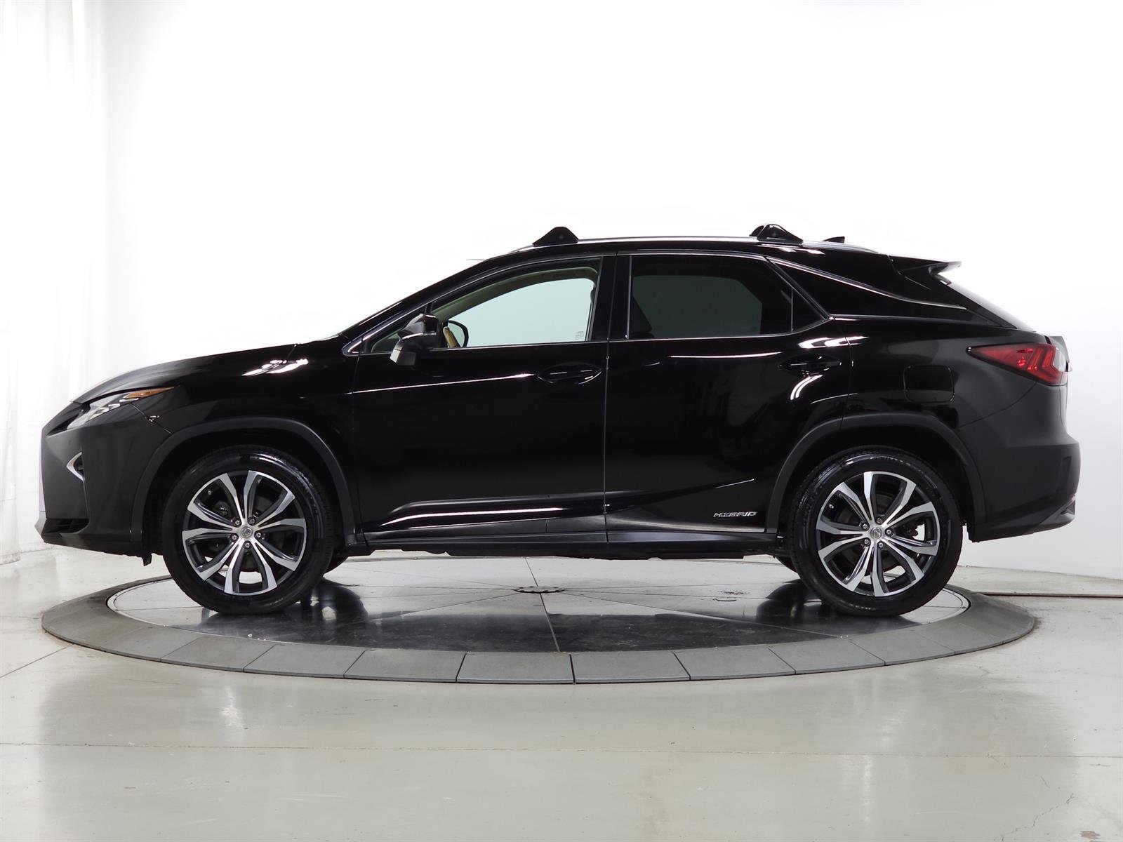 Used 2016 Black Lexus HYBRID image 4
