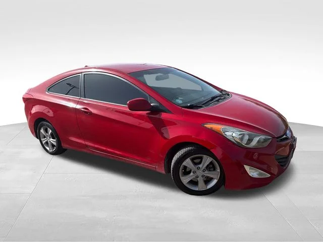 Used 2013 Red Hyundai GS image 1