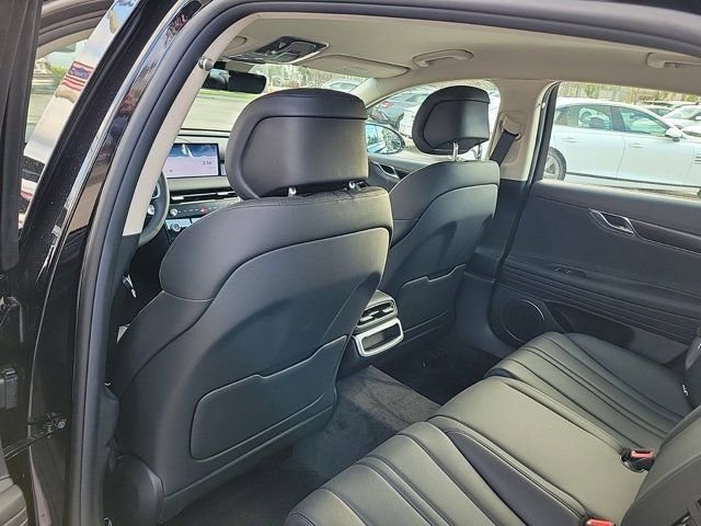 2025 GENESIS G80 Base - Photo 9