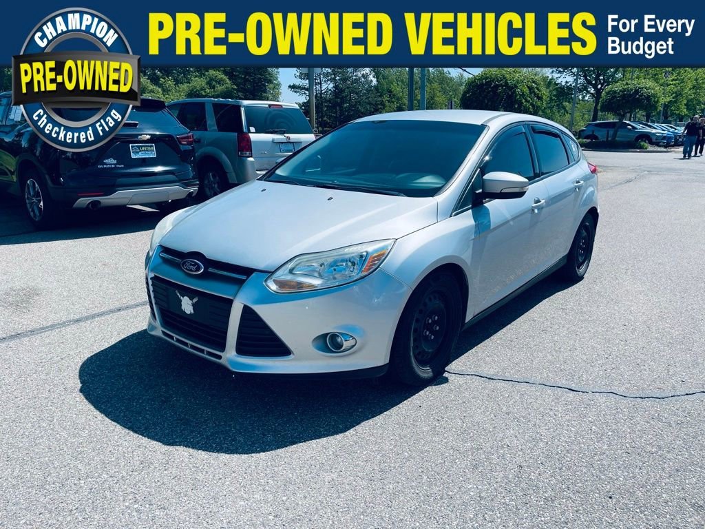 2012 Ford Focus 5 Door Hatch SE's photo