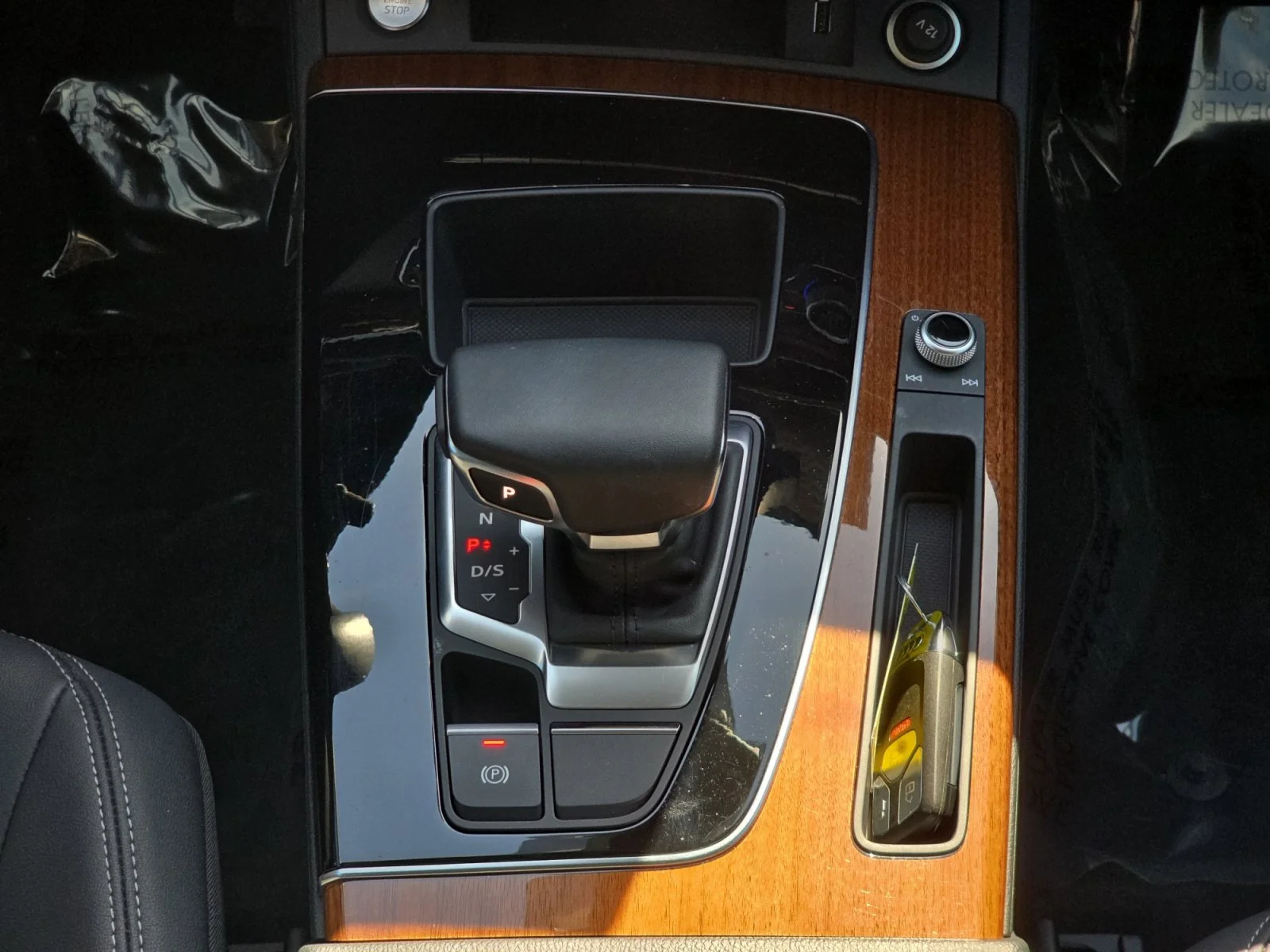 2023 Audi Q5 Premium - Photo 14