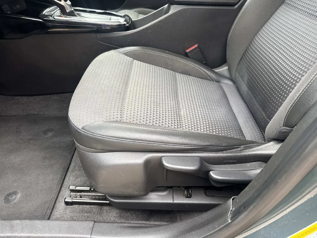 Used 2025 Gray Chevrolet LT image 24