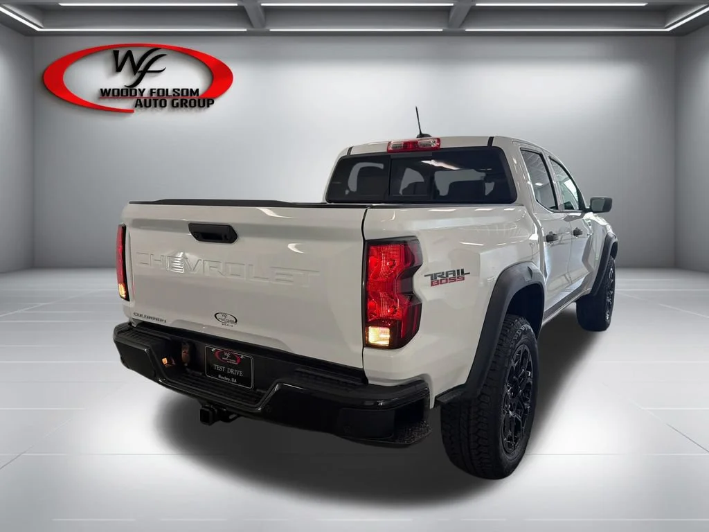 New 2026 Summit White Chevrolet Trail Boss image 6