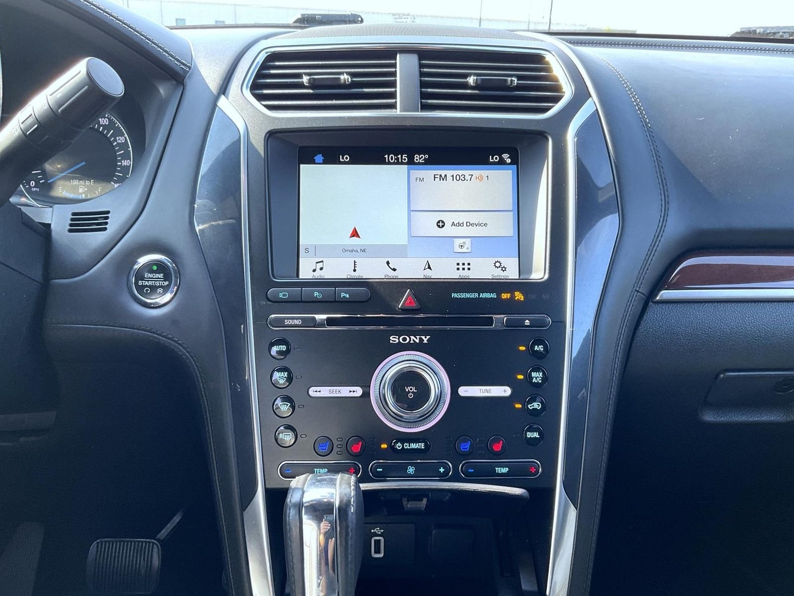 Used 2018 Black Ford Platinum image 13