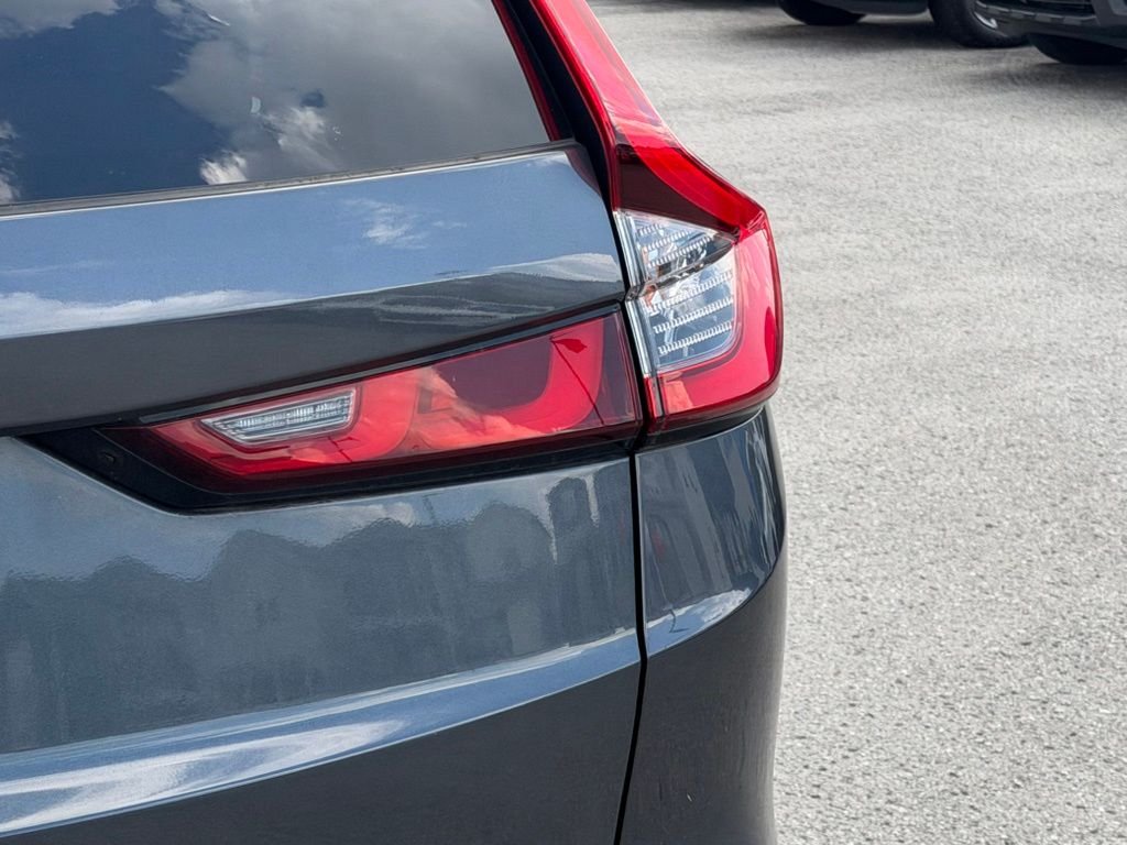 Used 2025 Meteorite Gray Metallic Honda EX image 8