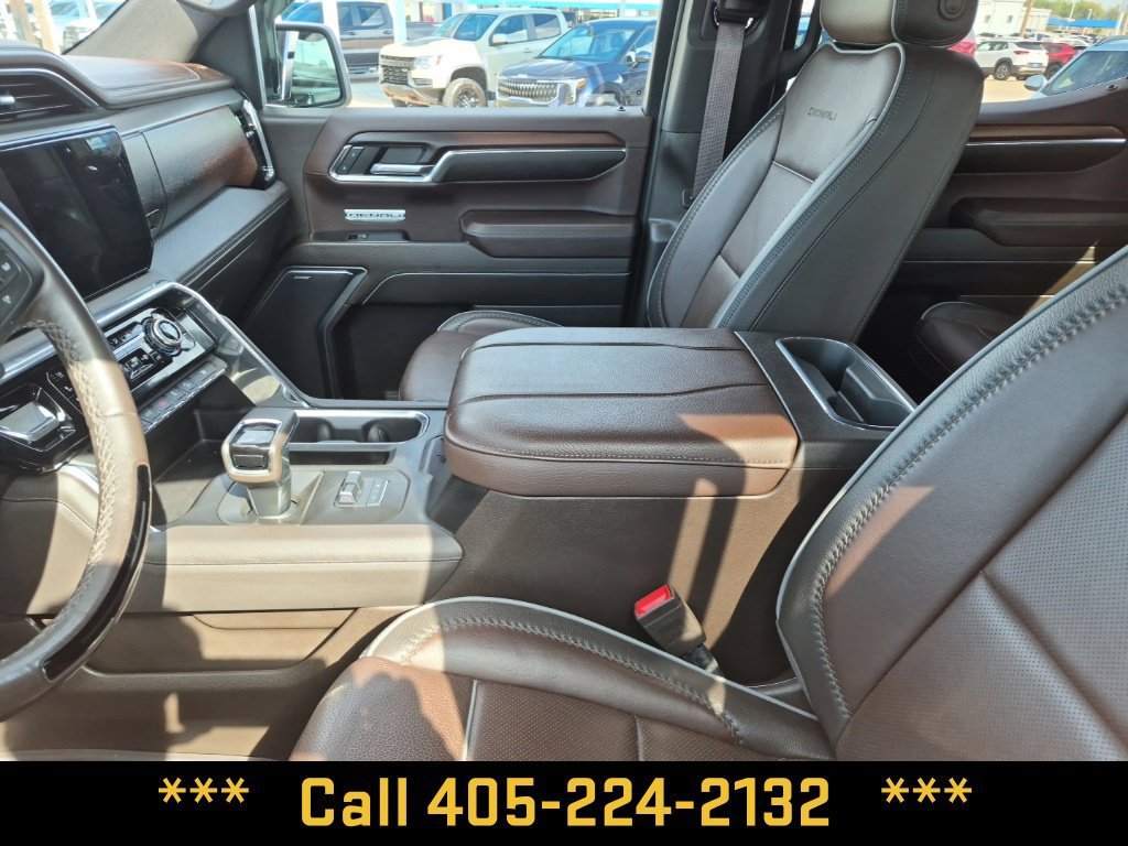 Used 2024 Summit White GMC Denali image 29
