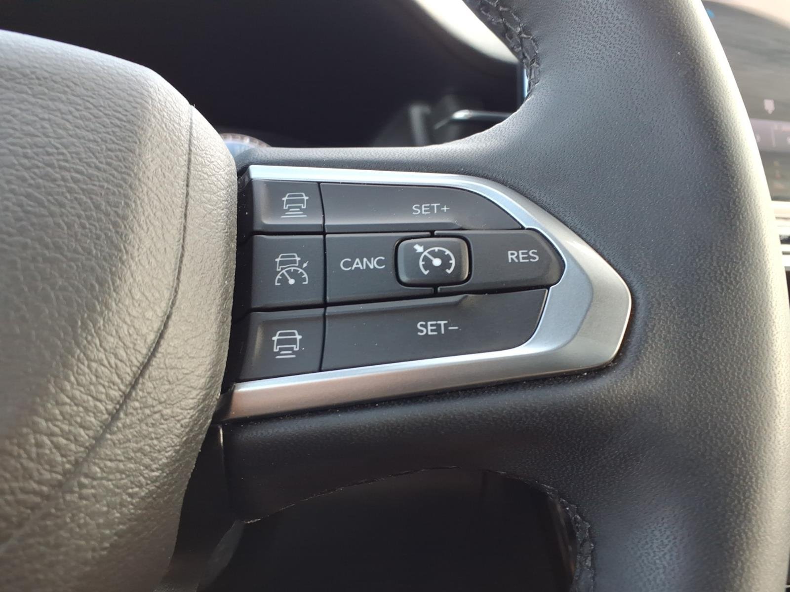 2025 Jeep Compass Limited - Photo 21