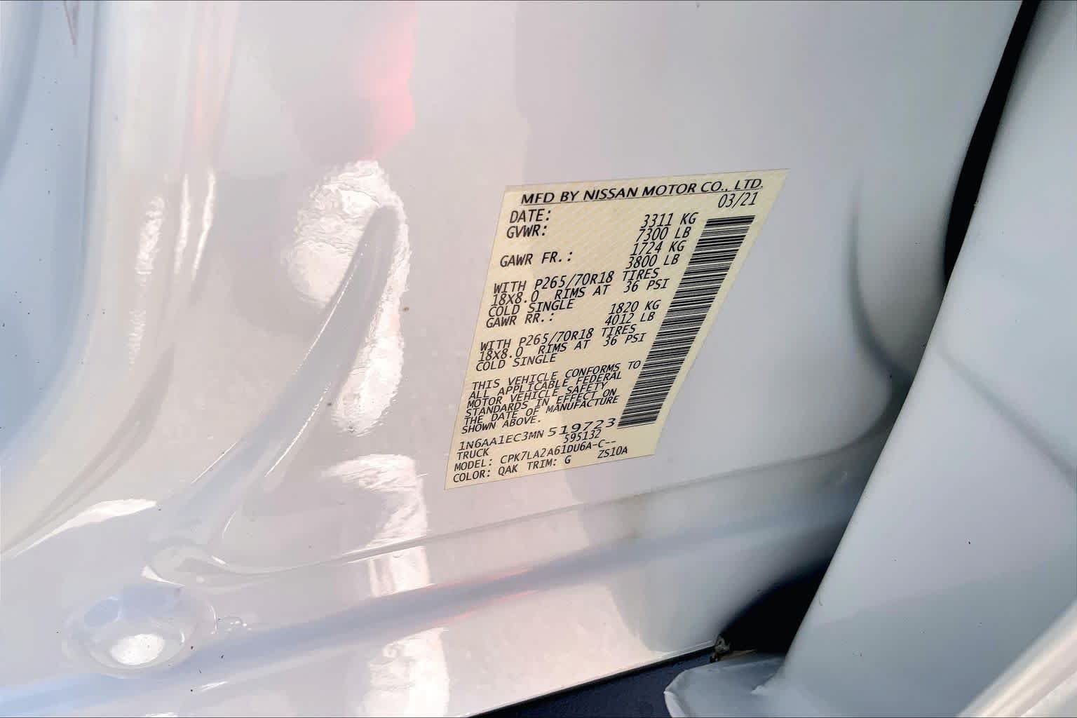 Certified Used 2021 Glacier White Nissan S image 31