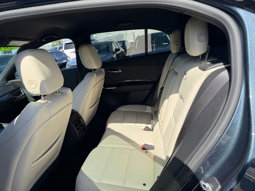 Used 2019 Gray Cadillac Sport image 12