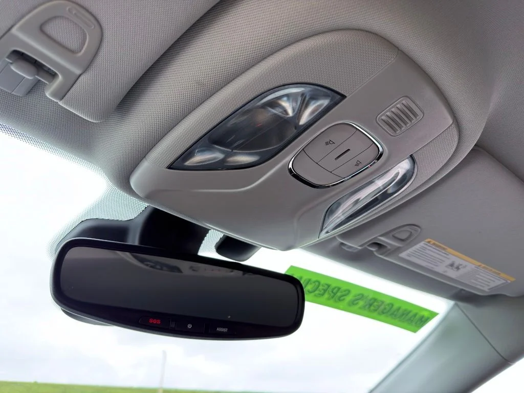Used 2021 Silver Jeep Trailhawk image 44