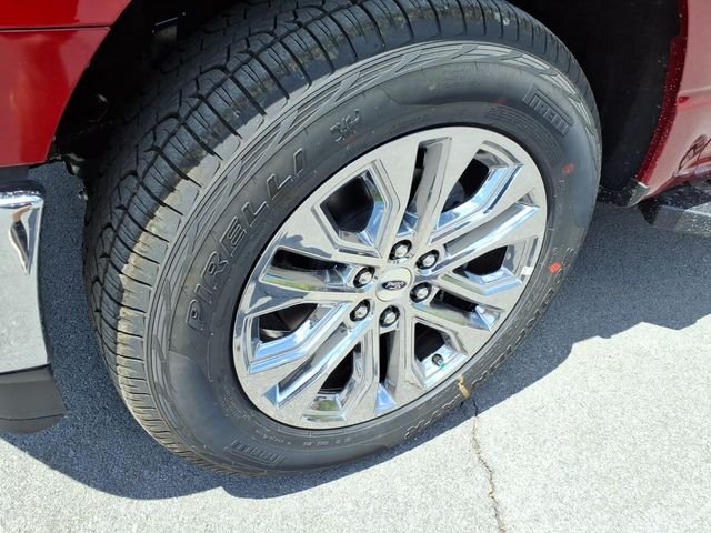 New 2026 Ruby Red Metallic Tinted Clearcoat Ford XLT image 17