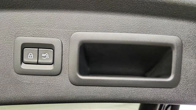 New 2026 Navy Blue Mica Mazda 2.5 S Preferred AWD image 37