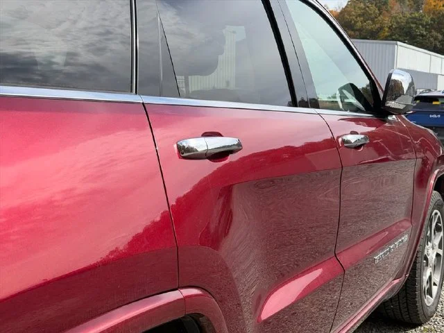 Used 2021 Red Jeep Overland image 17