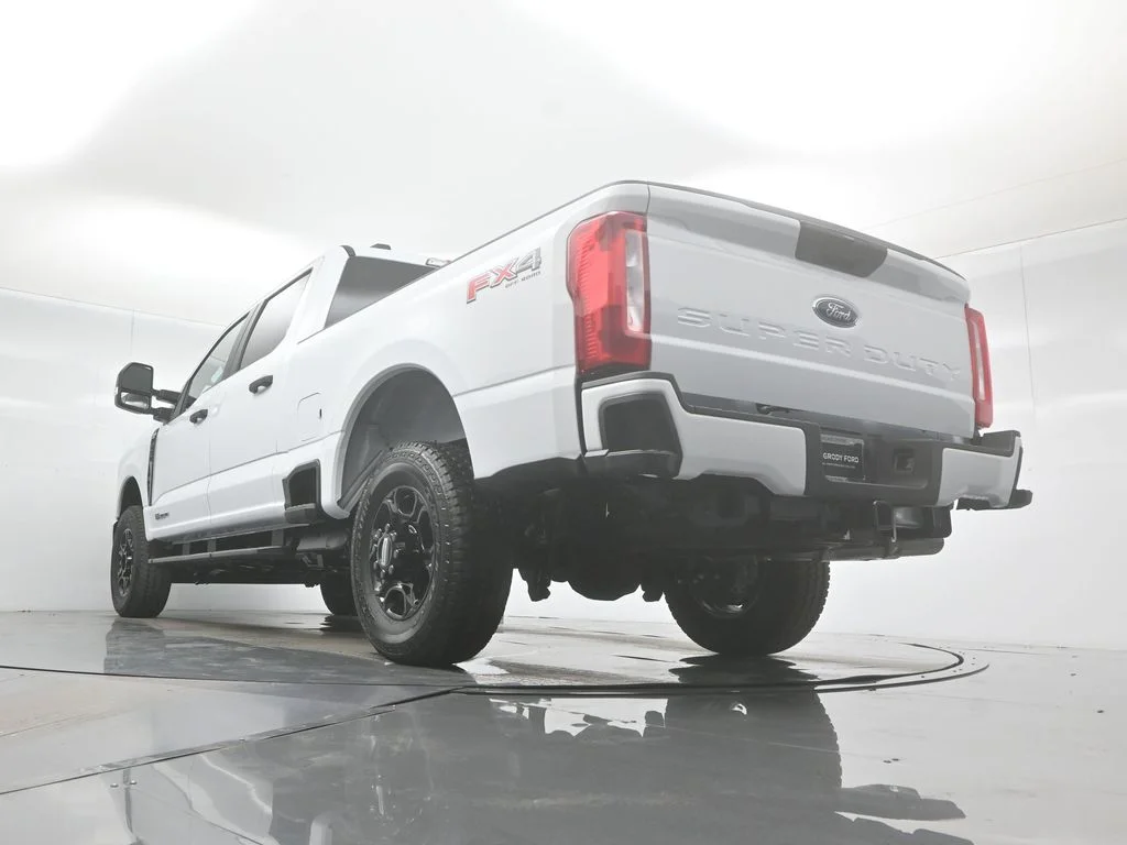 New 2026 White Ford XL image 47