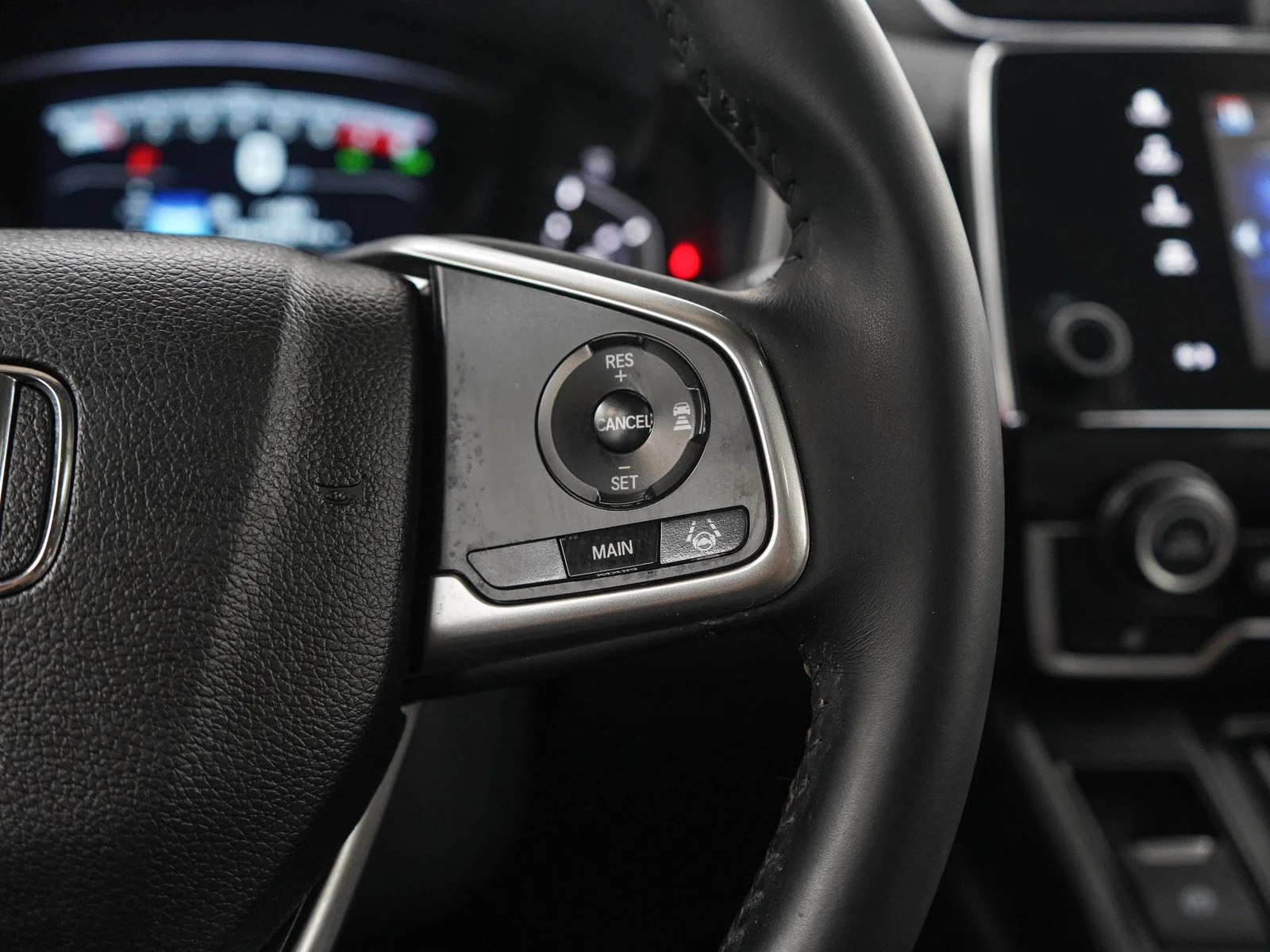 Used 2017  Honda EXL image 26