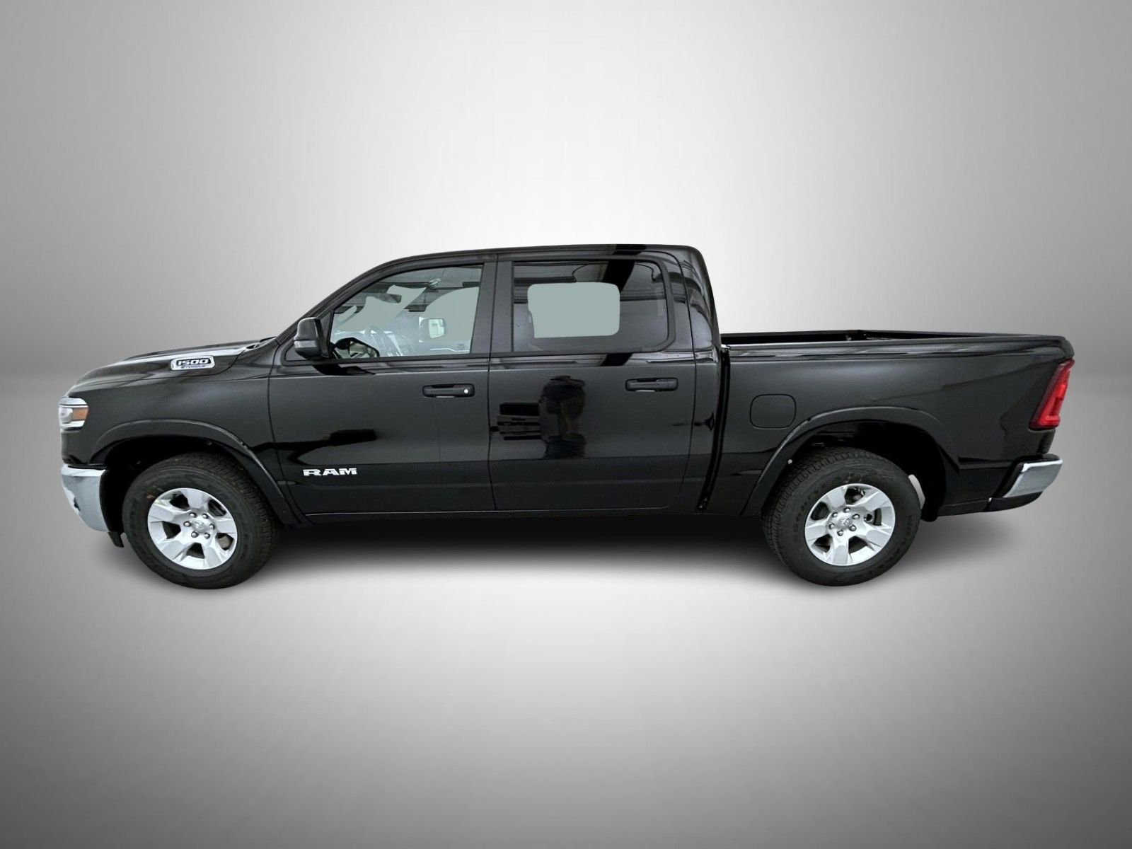 New 2026 Diamond Black Crystal Pearl-Coat Exterior Paint RAM Big Horn/Lone Star image 8