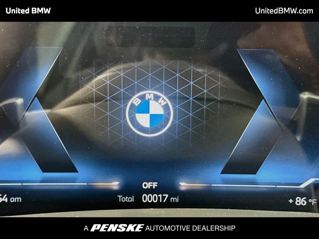 New 2027 Alpine White BMW xDrive40i image 7