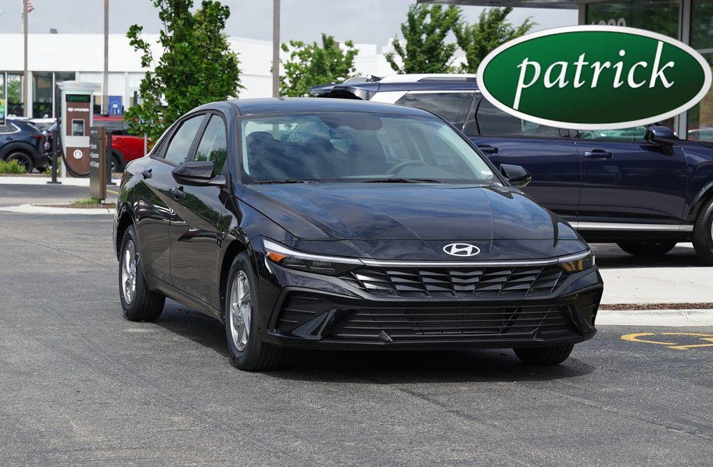 2026 Hyundai Elantra 2.0 SE IVT's photo