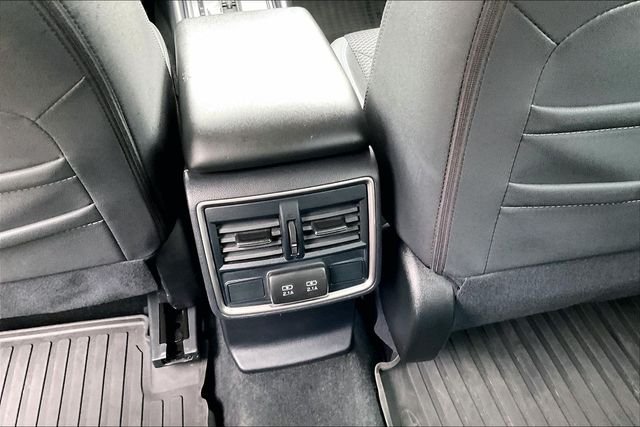 Used 2022 Black Subaru Premium image 31