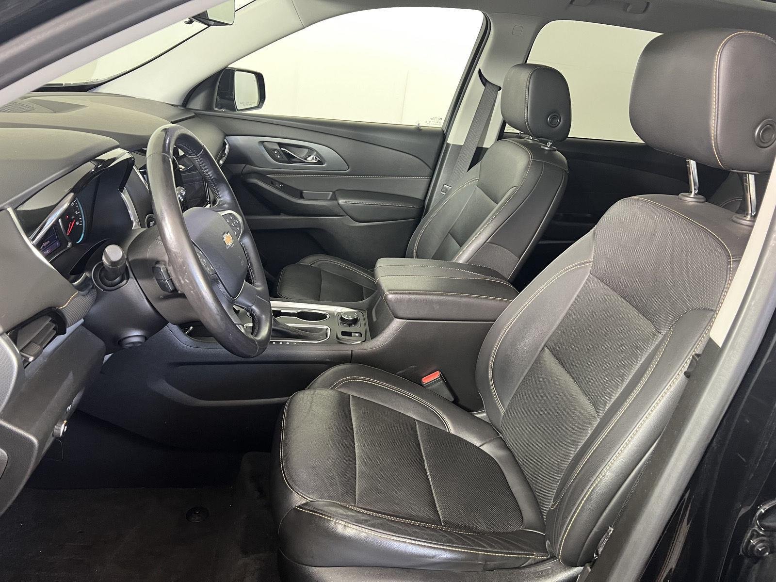 Used 2020 Mosaic Black Metallic Chevrolet Premier image 11