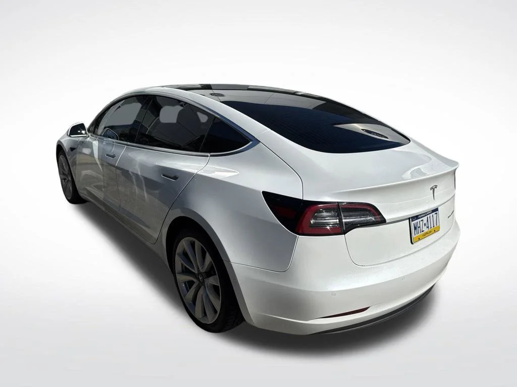 Used 2020 White Tesla Long Range image 5