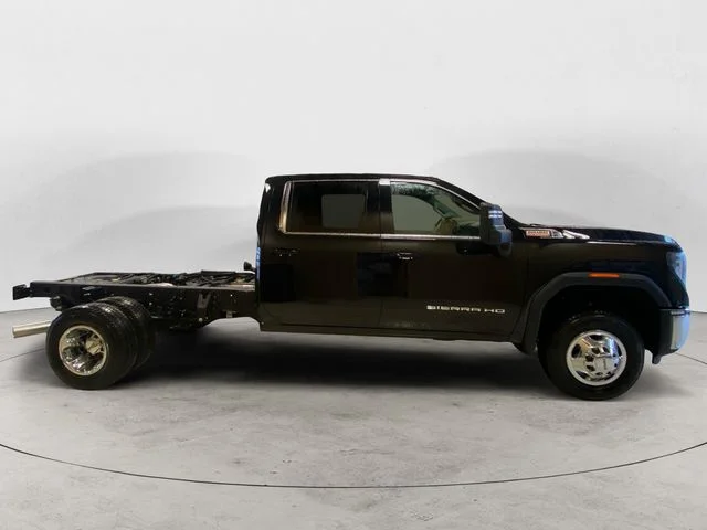 New 2026 Black GMC SLE image 7