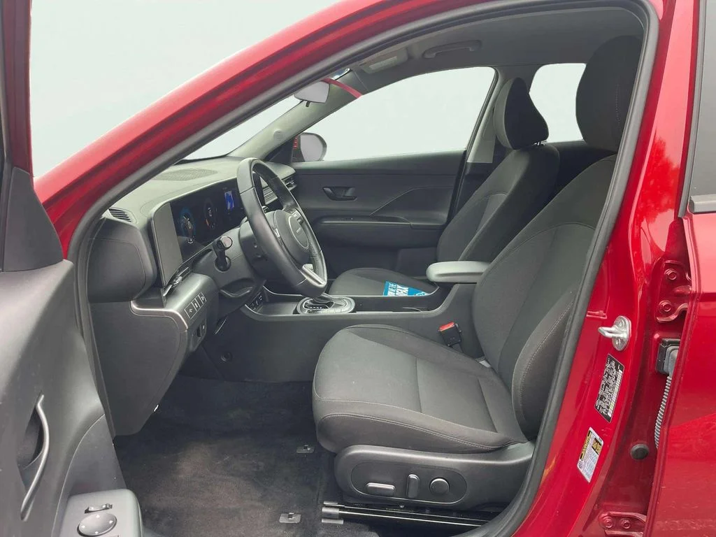 Used 2025 Ultimate Red Metallic Hyundai SEL image 21