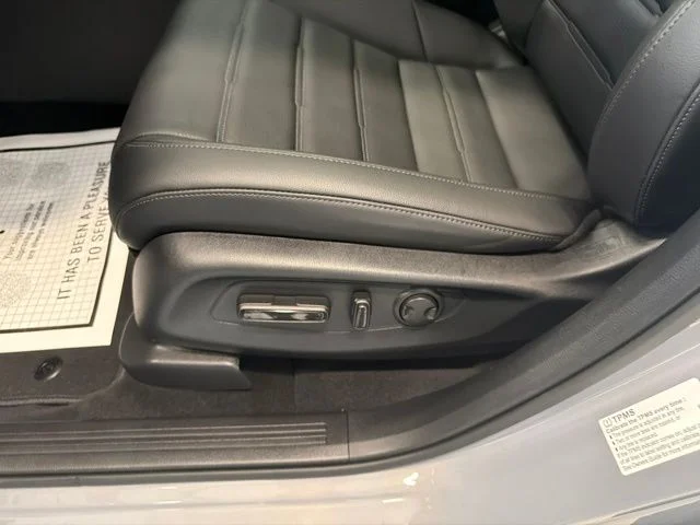Used 2026 Gray Honda EX-L image 14