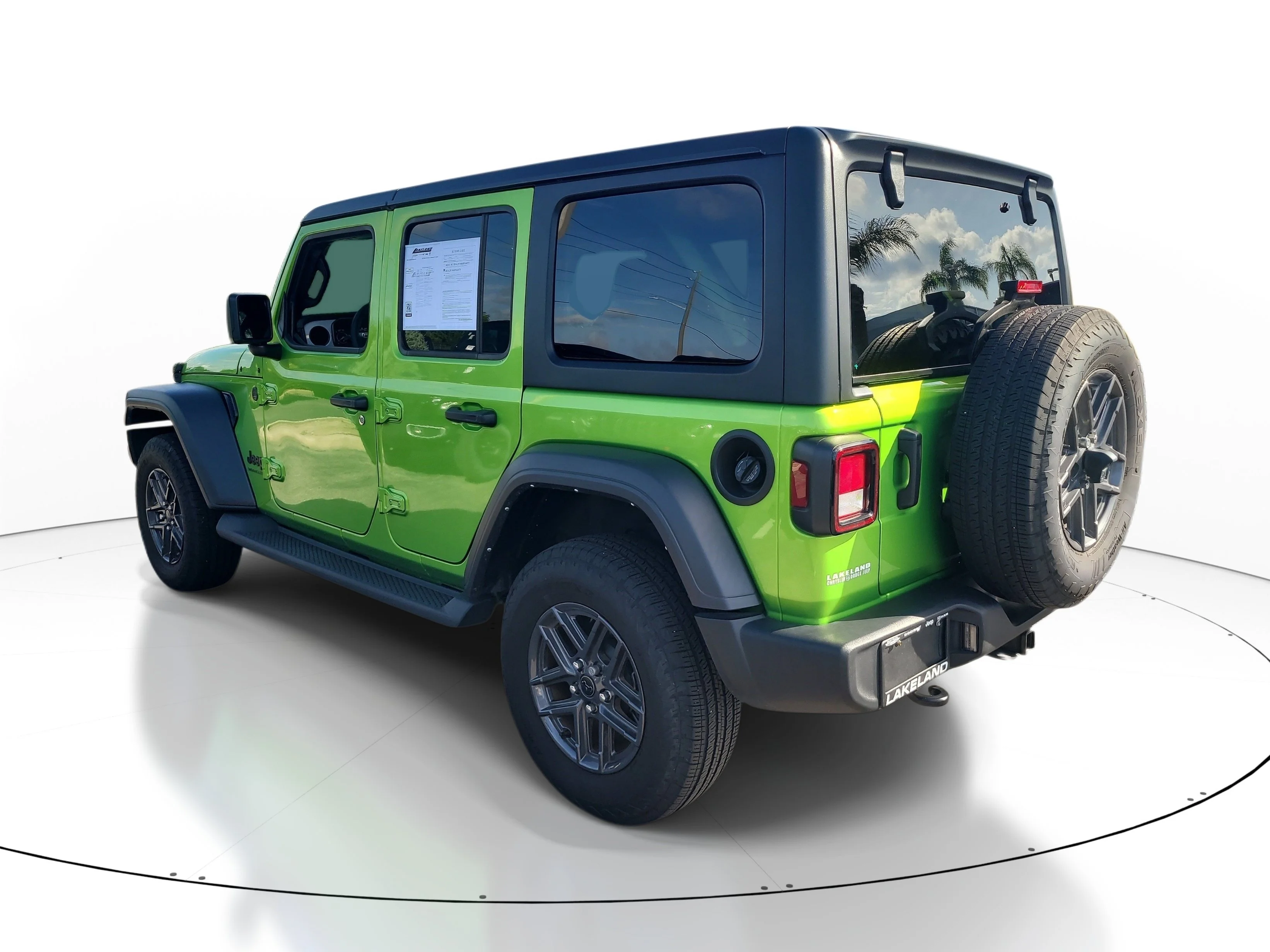 Used 2025 Mojito Clearcoat Jeep Sport S image 6