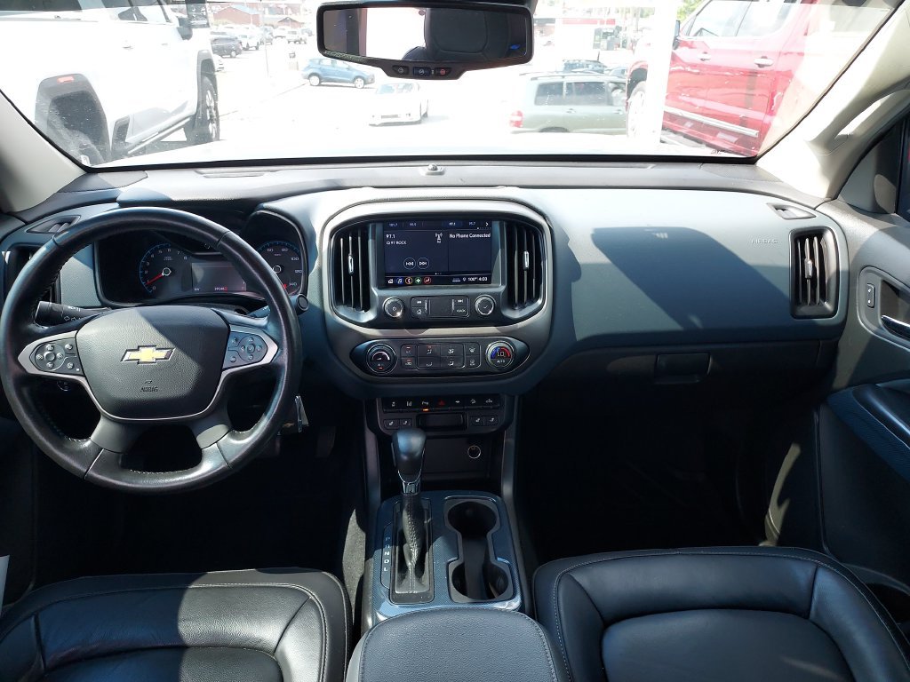 Used 2022 Gray Chevrolet Z71 image 15
