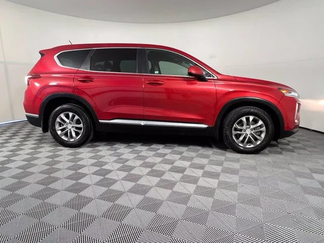 2020 Hyundai Santa Fe SE - Photo 8