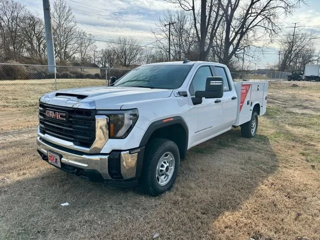 2025 GMC Sierra 2500HD Pro - Photo 8