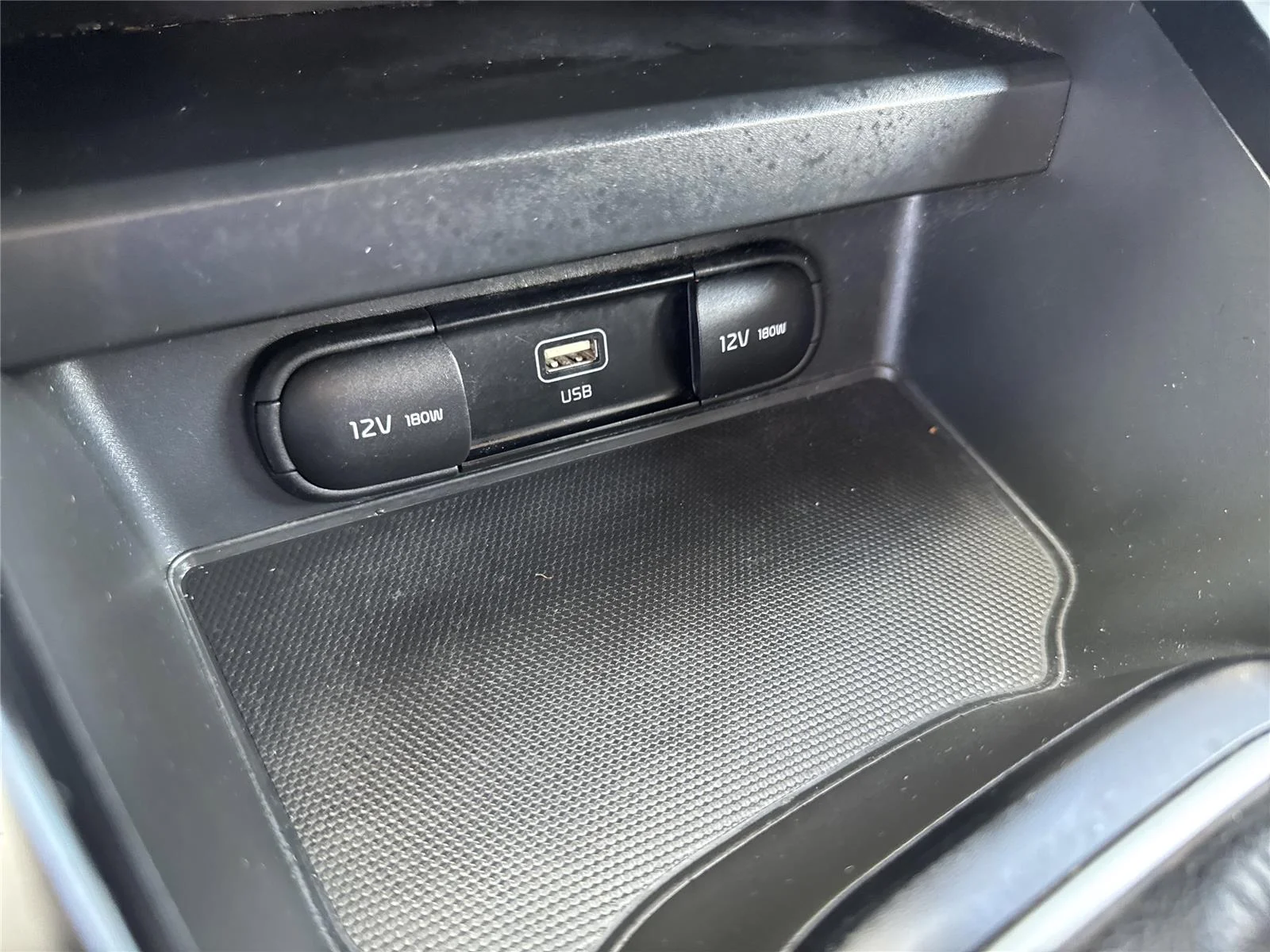 Used 2023 Snow White Pearl Kia LX image 27