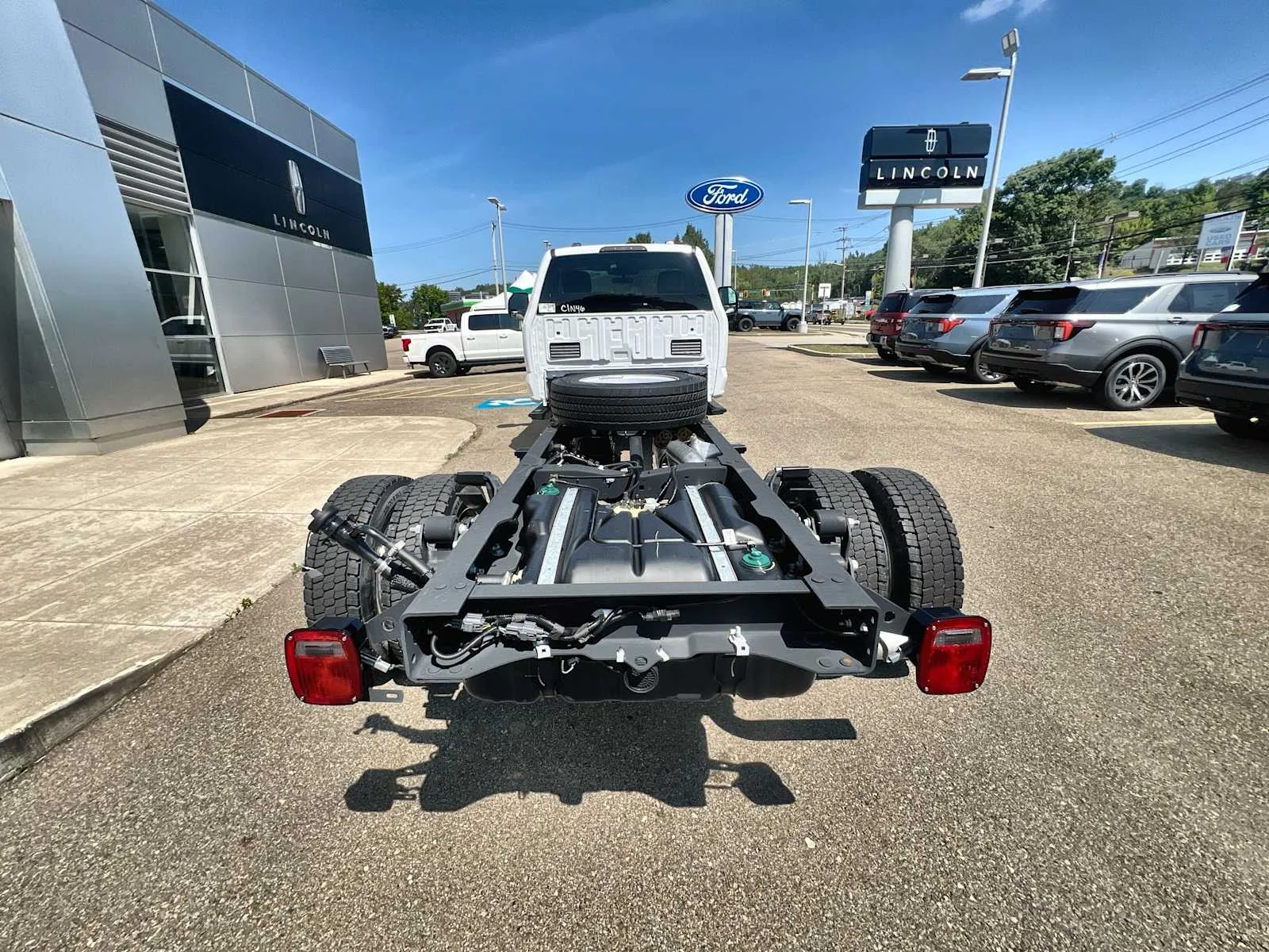 New 2024 WHITE Ford  image 19