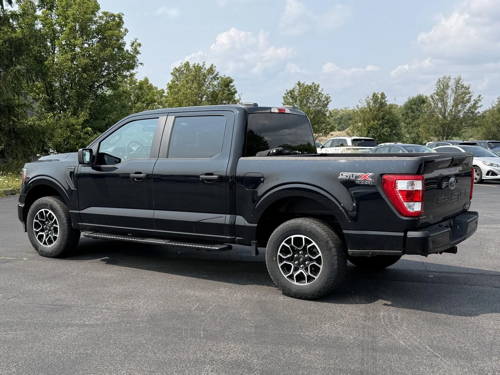 Used 2023 Agate Black Ford XL image 5