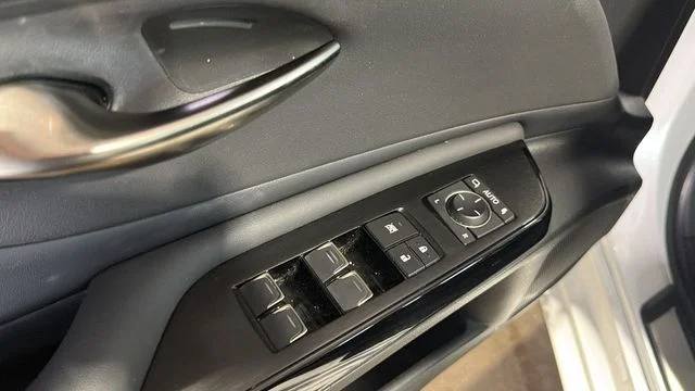 Used 2023 White Lexus 350 Luxury image 27