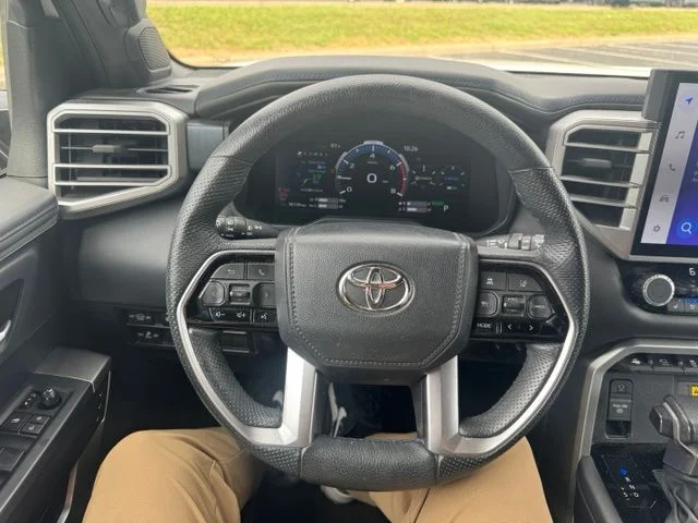 Used 2023 Beige Toyota Platinum image 29