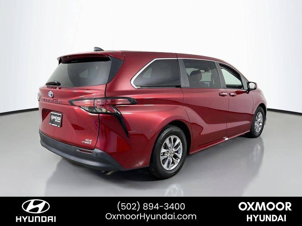 Used 2022 Ruby Flare Pearl Toyota XLE image 7
