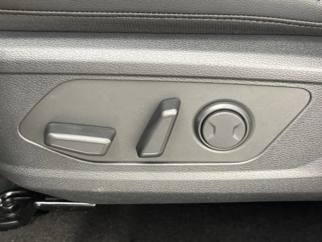 New 2026 Ebony Black Kia EX image 12