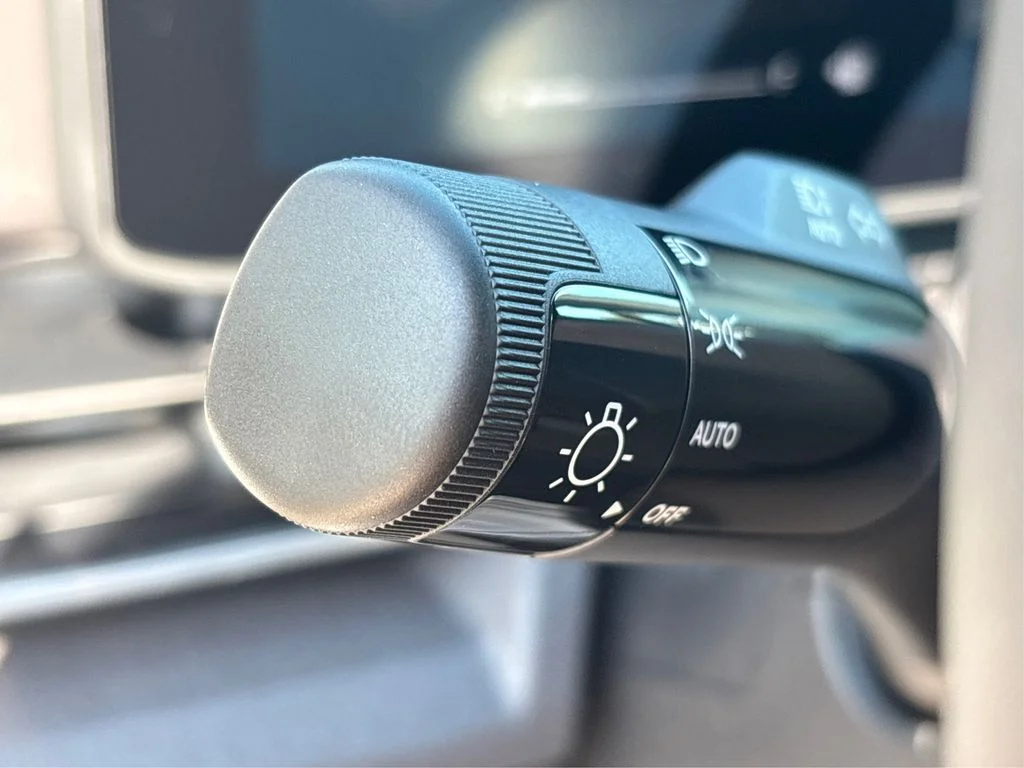New 2026 Red Kia EX image 18