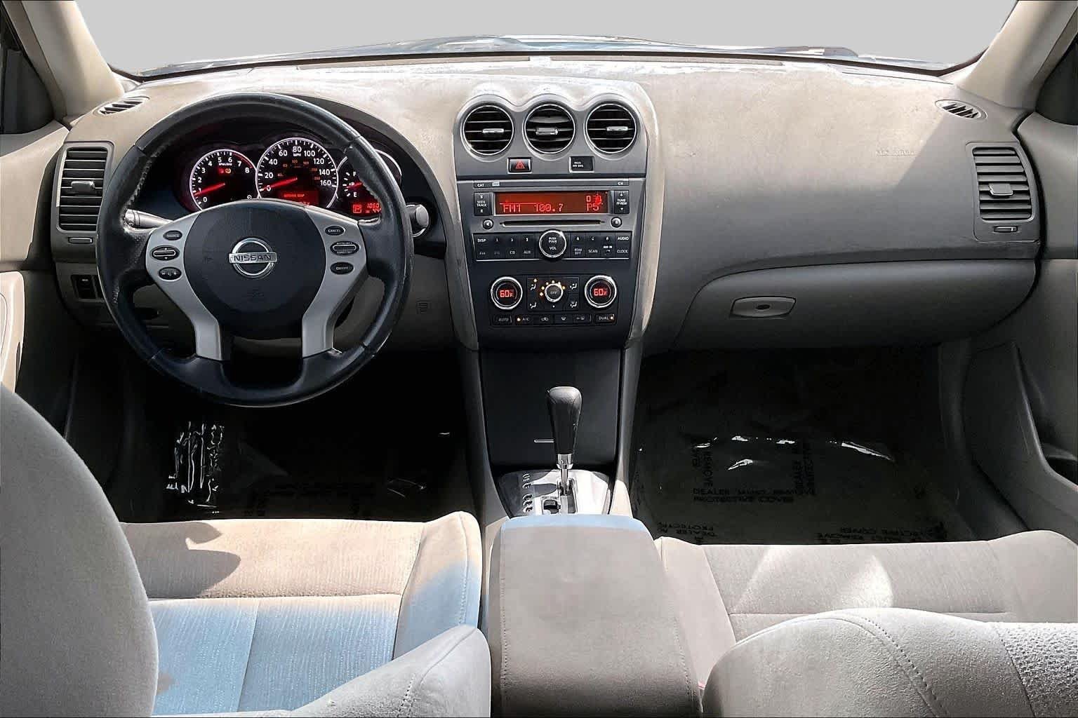 Used 2010 Super Black Nissan 2.5 S image 15