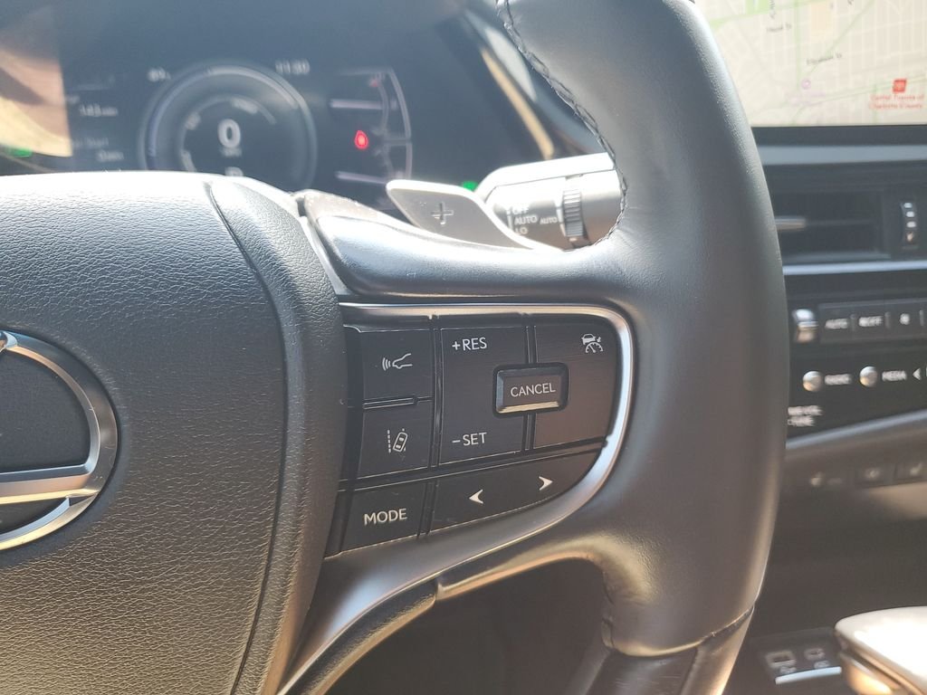 2024 Lexus ES Hybrid 300h Ultra Luxury - Photo 20