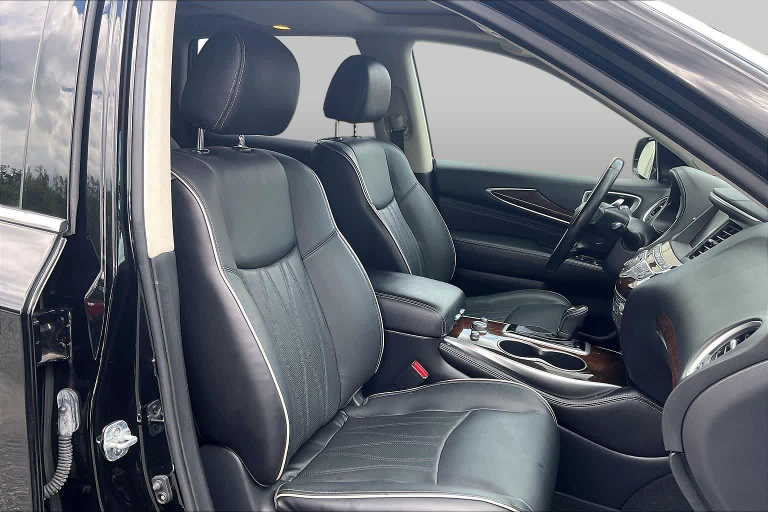 Pre-Owned 2018 INFINITI QX60