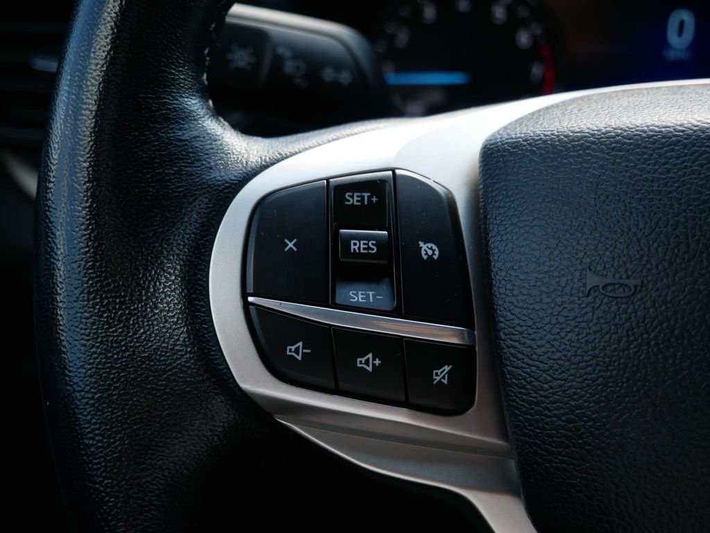 Certified Used 2023 White Ford XLT image 18